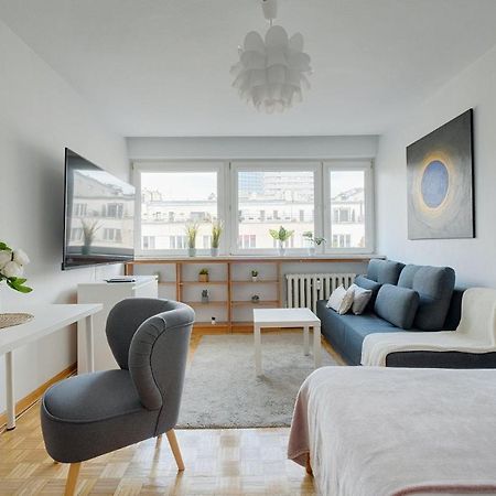 2 Bedroom Apt In Heart Of Warsaw Zgoda 9 Tv70 Eksteriør bilde