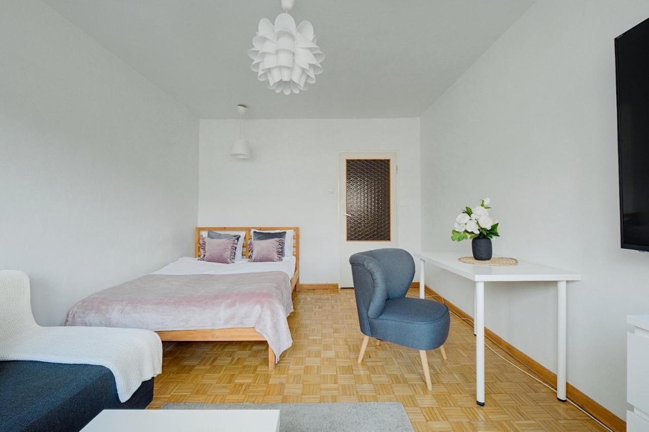 2 Bedroom Apt In Heart Of Warsaw Zgoda 9 Tv70 Eksteriør bilde